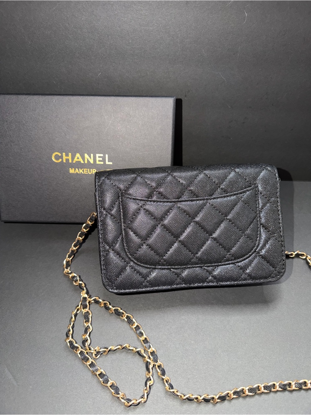 Chanel beaute makeup bag cosmetic chain quilted leather wallet on chain - Picture 5 of 11